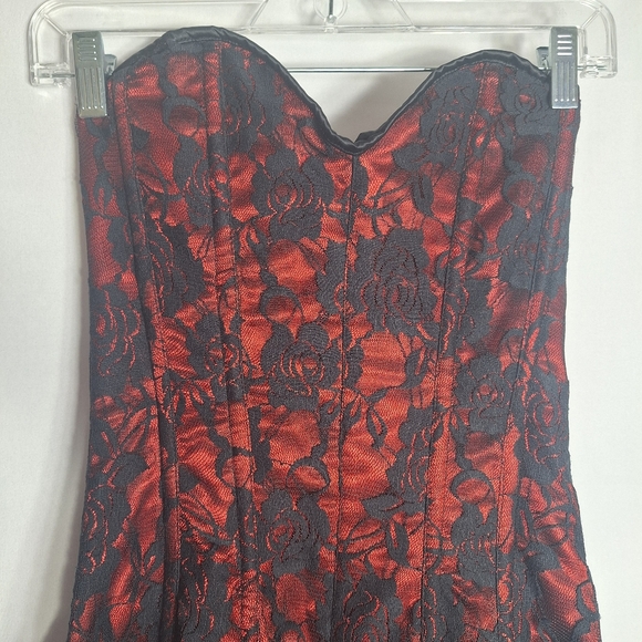 Daisy Corsets Womens Lavish Lace Corset Dress Red & Black Lace Small - Picture 3 of 7